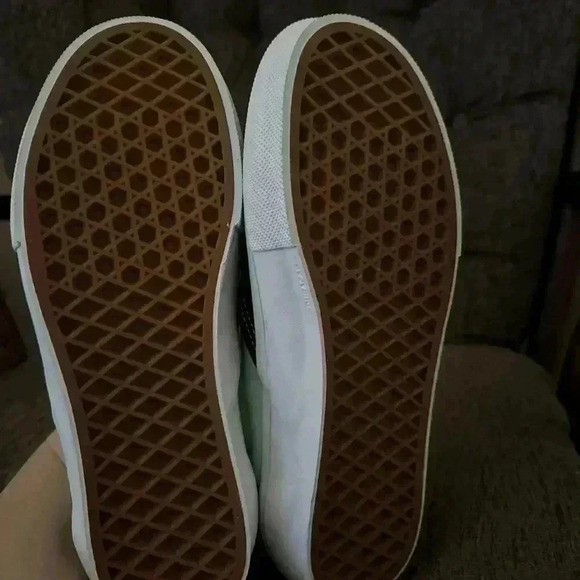 Van’s Slip Ons - Picture 4 of 5